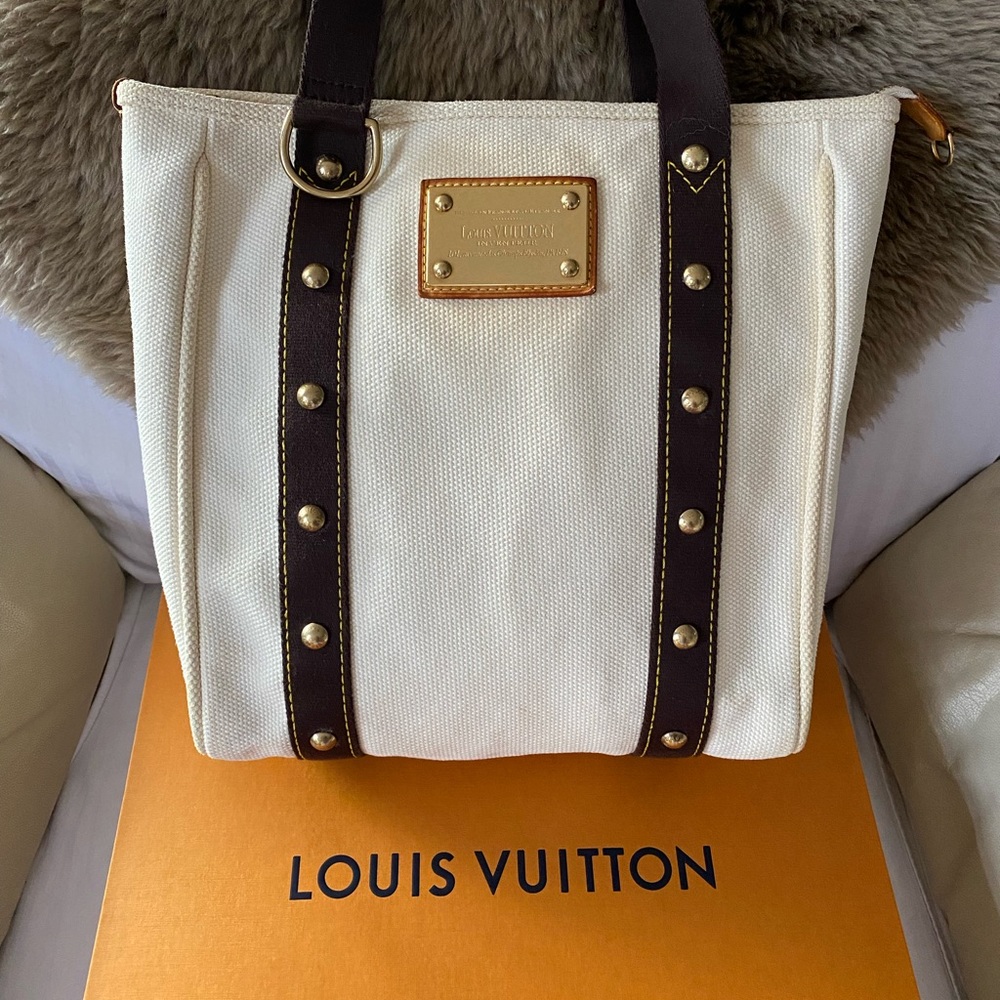 Authentic-Louis Vuitton Antigua Cabas tote MM- made in France